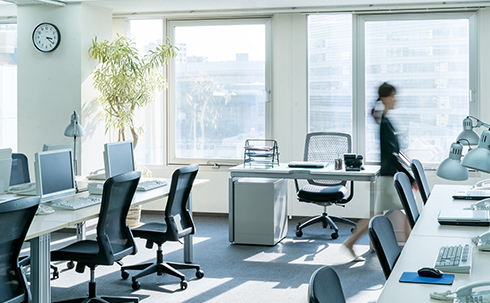 事業系廃棄物も回収可能 積極的な買取で料金削減！